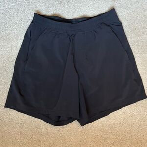 Lululemon Men’s Pace Breaker Short 5” LL Black size Small